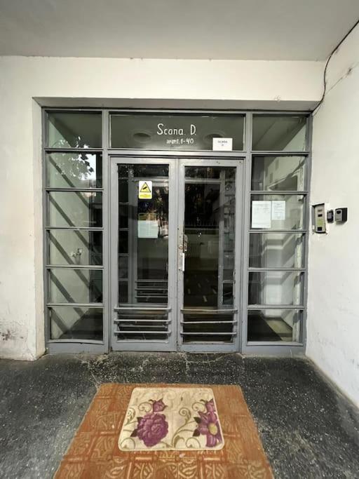 Heart Of Bucharest #Victoriei Apartment Exterior photo